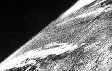 La prima foto della Terra