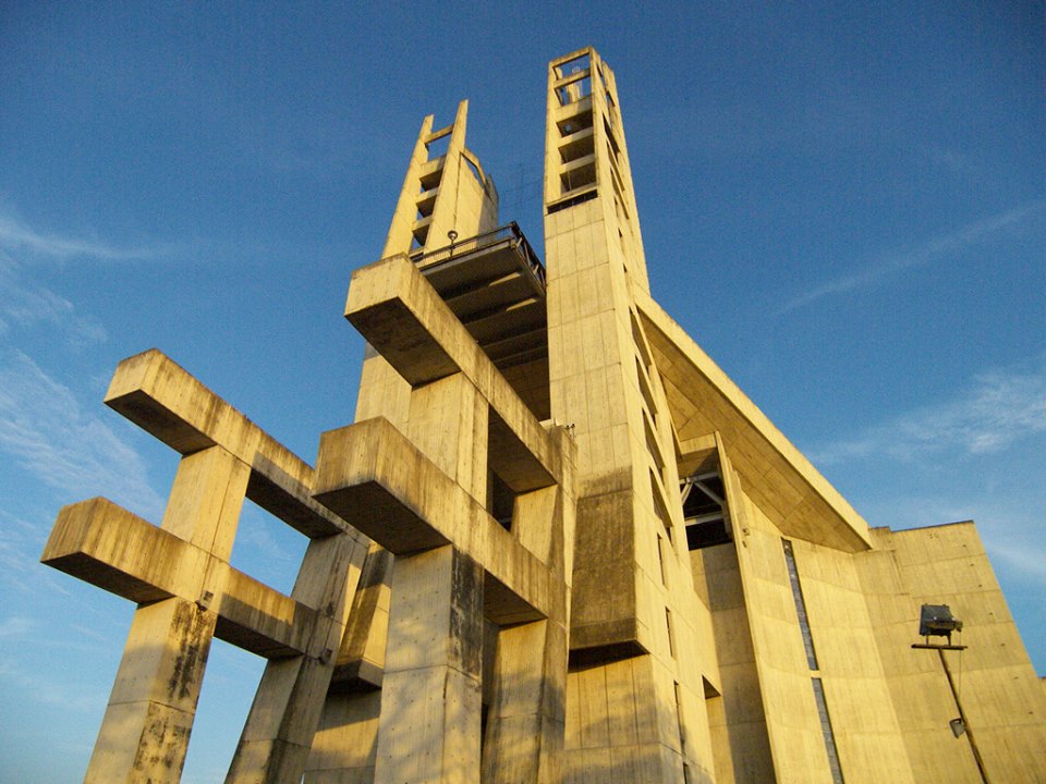 Santuario nazionale Nostra Signora di Coromoto_. Guanare, Stato di Portuguesa in Venezuela. Architetto Erasmo Calvani, progetto del 1975 e realizzato nel 1996