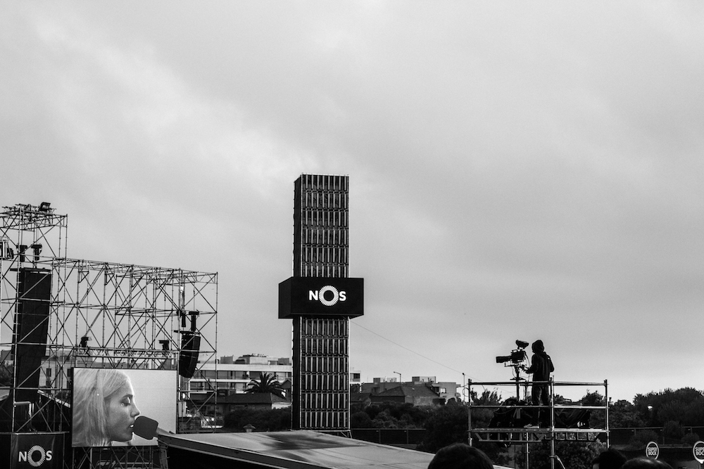 Primavera_PortoWarpaint-Nos-Primavera-Sound-2014