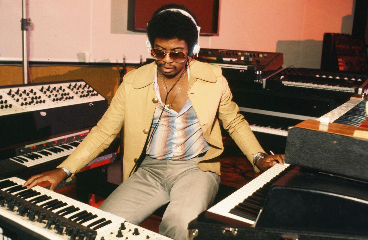 Il viaggio nel tempo del Fender Rhodes Dude Mag